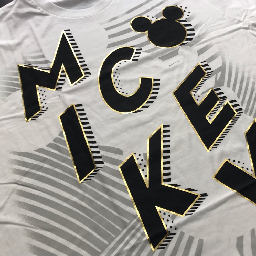 Disney Parks Men Graphic Tshirt Mickey Mouse White Black Gold NEW - Picture 9 of 11